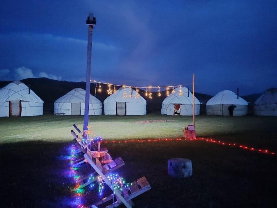 Zalkar Yurt Camp Song-Kul Exterior foto
